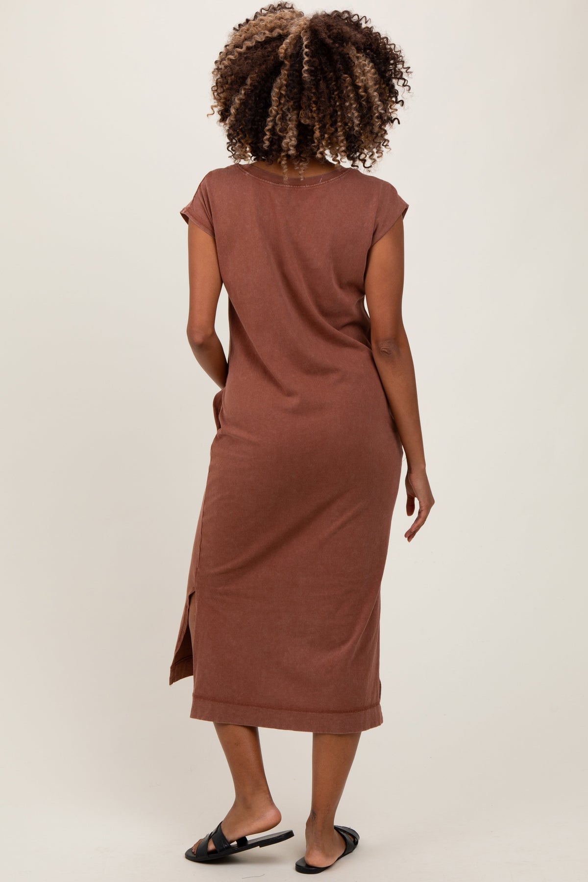 Camel Casual Sleeveless Pocketed Maternity Midi Dress