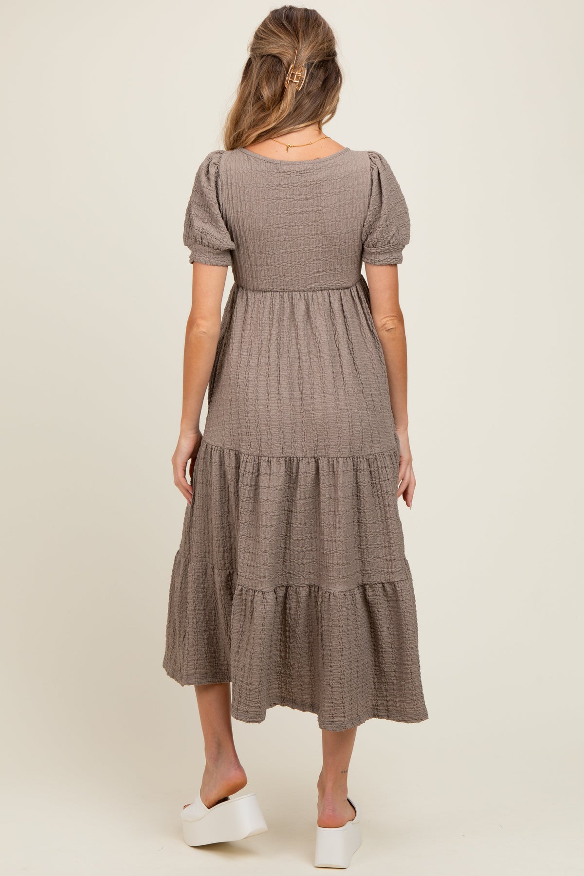 Taupe Solid Textured Tiered Shirt Sleeve Maternity Maxi Dress