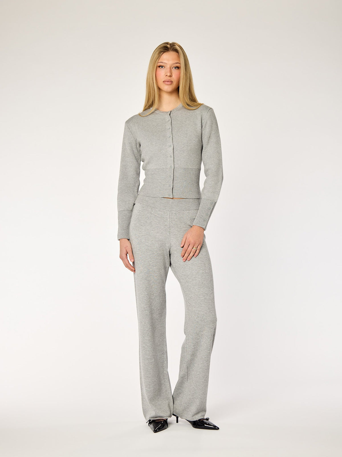 FAYE - Fitted Cardigan • Grey