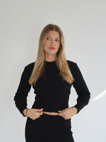 FAYE - Fitted Cardigan • Black