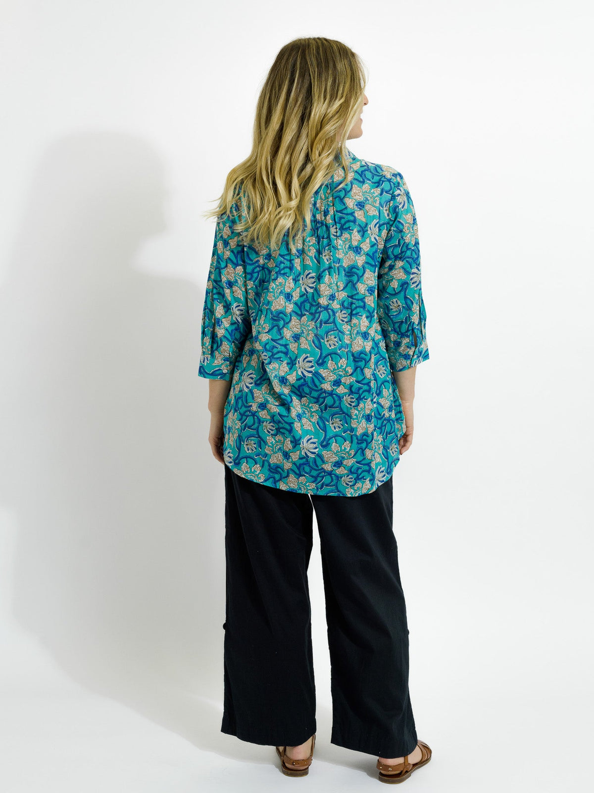 Palm Cove Top in Turquoise Floral