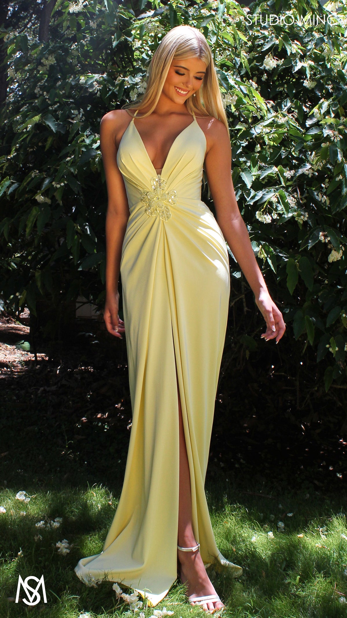 Bloom - Light Yellow (wholesale)