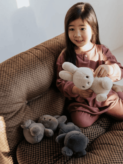 Cozy Miffy Sitting Cream in giftbox - 23 cm