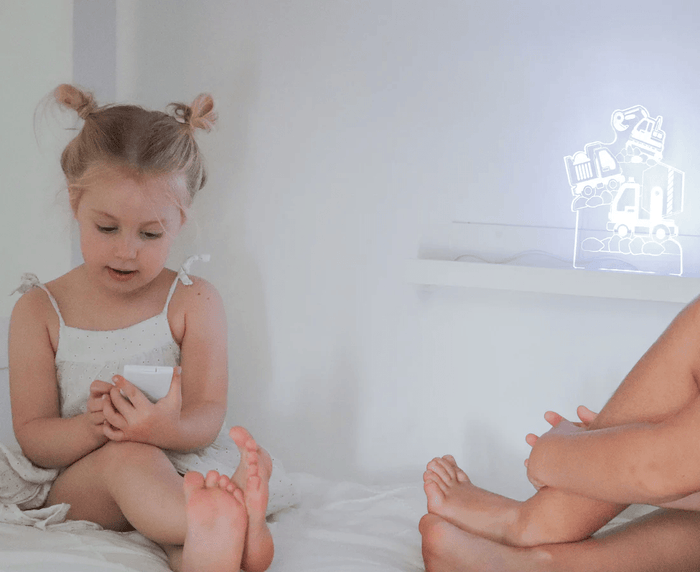 Duski Dream Light LED Night Light - Construction - PLUG IN