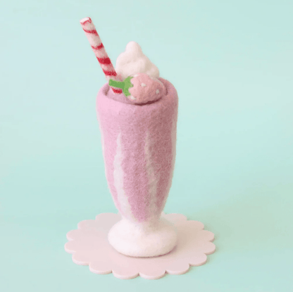 Juni Moon Milkshakes strawberry Pink
