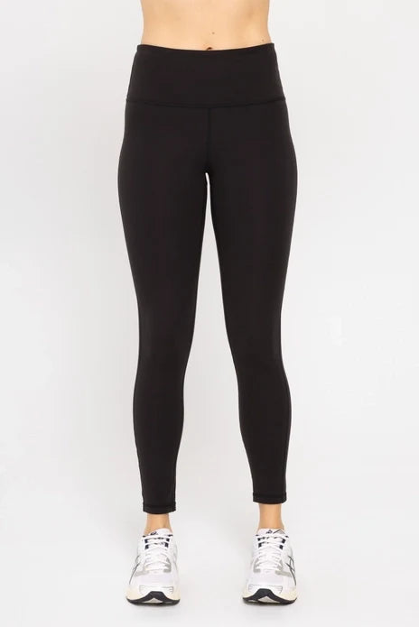 Kairi Essential Solid Leggings